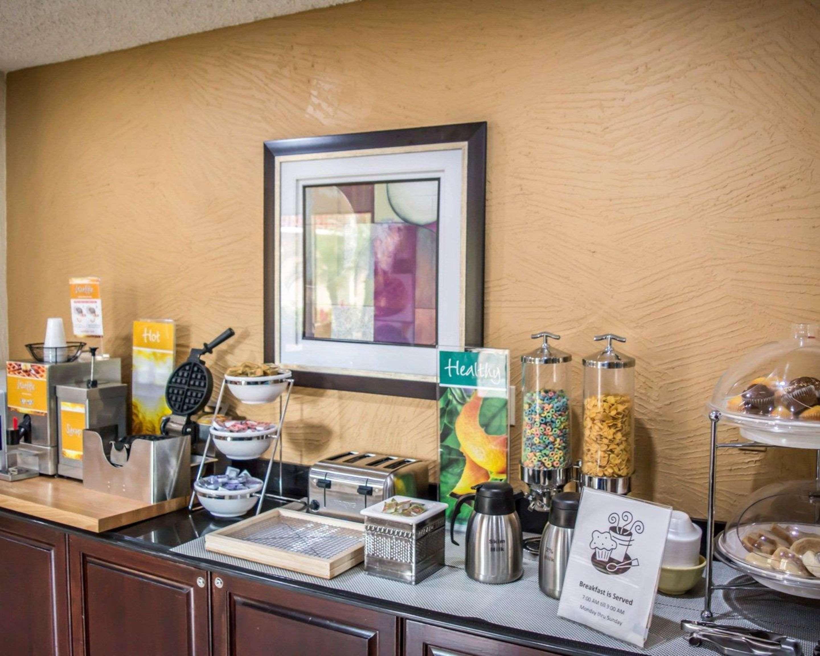 Clarion Pointe Tampa-Brandon Near Fairgrounds And Casino Otel Mango Dış mekan fotoğraf