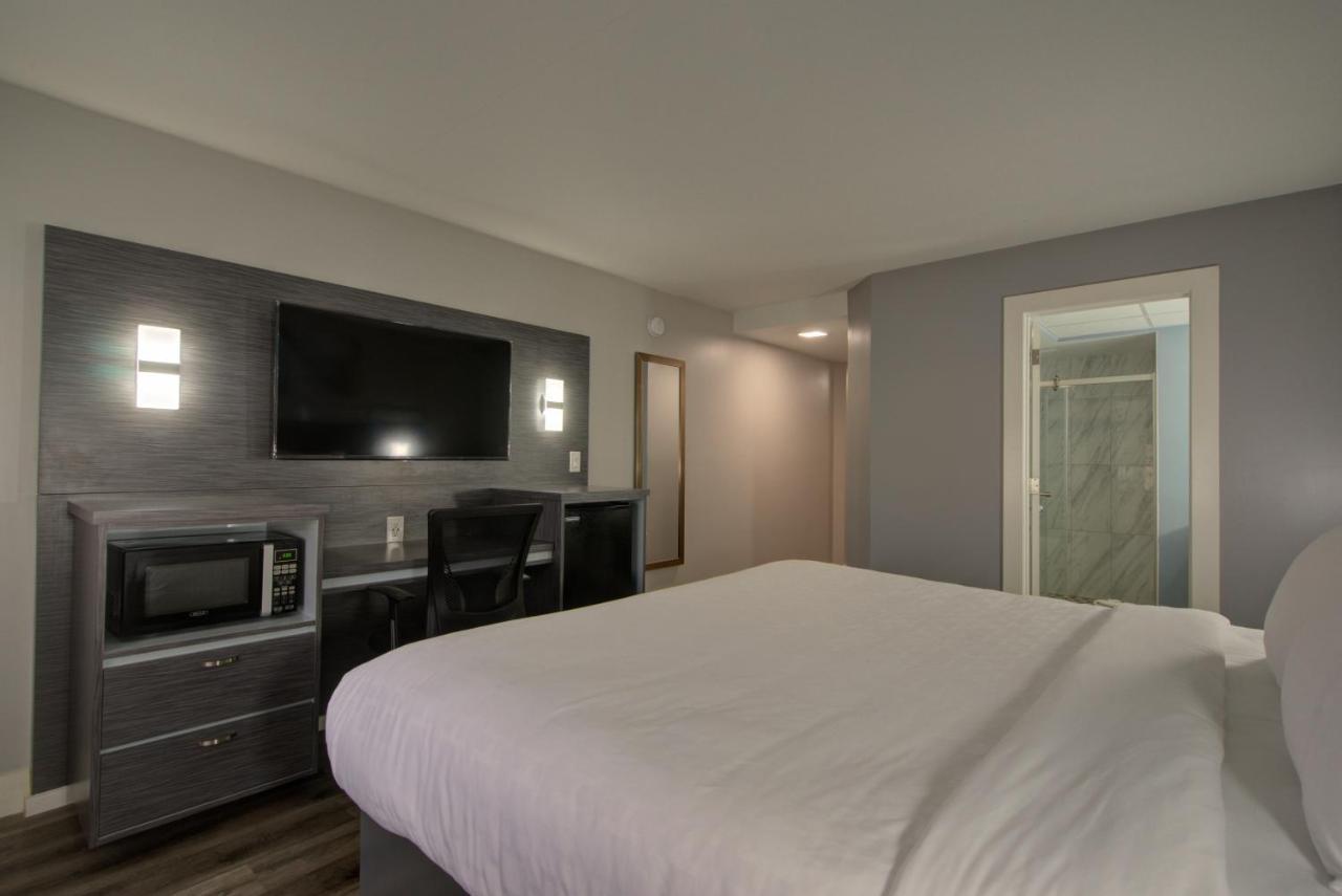 Clarion Pointe Tampa-Brandon Near Fairgrounds And Casino Otel Mango Dış mekan fotoğraf