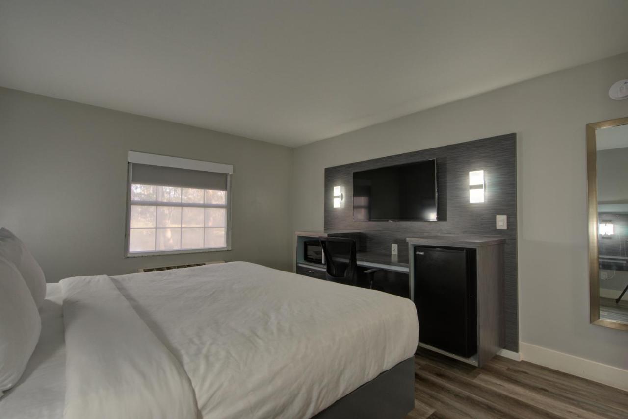 Clarion Pointe Tampa-Brandon Near Fairgrounds And Casino Otel Mango Dış mekan fotoğraf